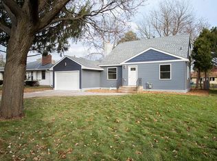 1910 Holton St, Falcon Heights, MN 55113