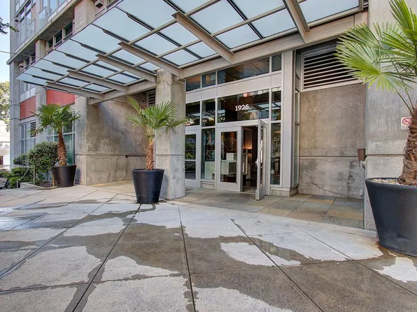 1926 W Burnside St, Portland, OR