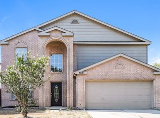 1105 Greenbend Dr, Denton, TX 76210