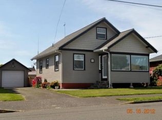 1107 4th St, Tillamook, OR 97141