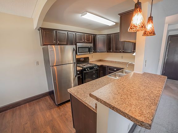 4th image of 3535 Bryant Ave S APT 102