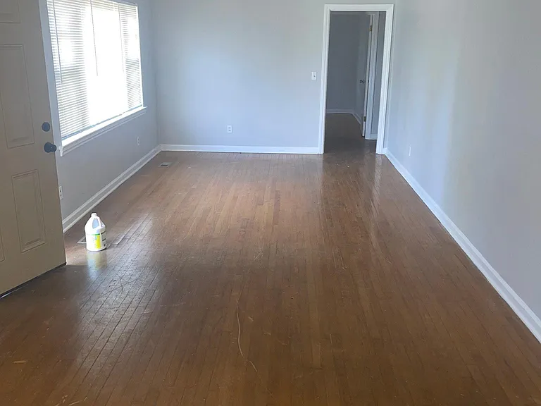1115 Orangewood Ave — Photo 8