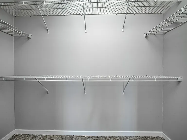 Stafford House — Photo 33
