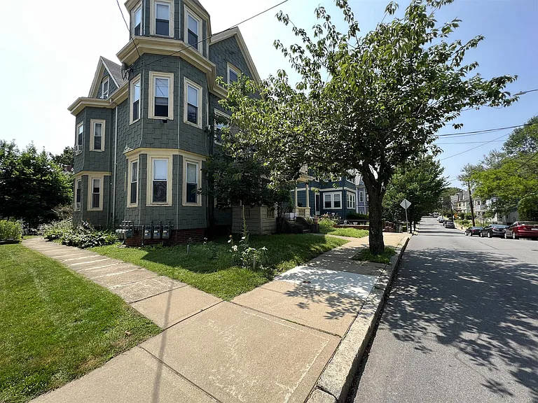 45 Kidder Ave #2 — Photo 15