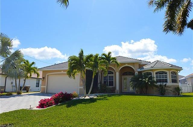 1st image of 2710 SW 28th Ave