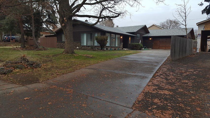 1st image of 3818 E 22nd Ave