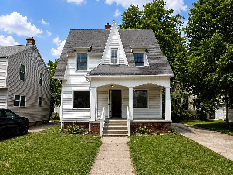 804 Alvison Rd — Photo 1