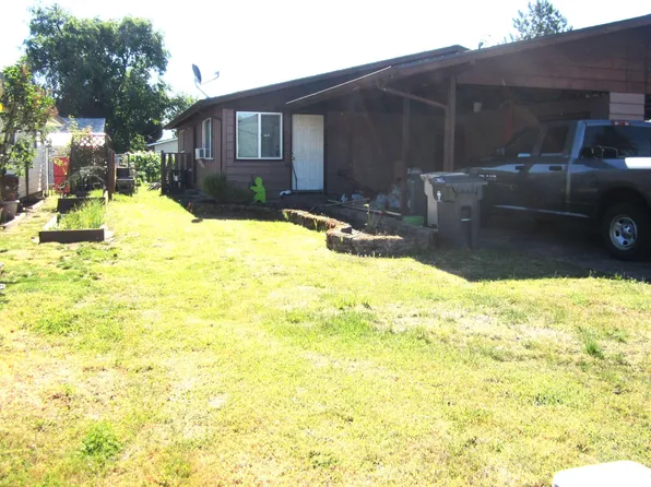 321 S 18th St, Philomath, OR 97370