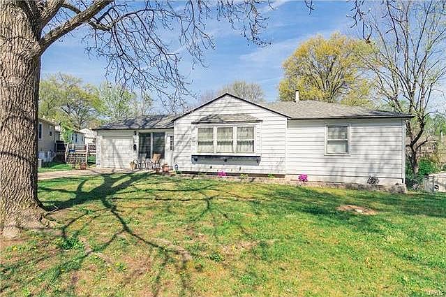 1st image of 9213 Hallock Dr