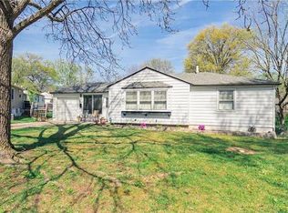9213 Hallock Dr, Saint Louis, MO 63123