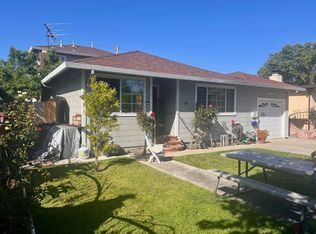 3779 Hoover St, Redwood City, CA 94063