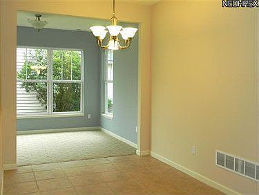 4th image of 36116 Bridgeport Dr