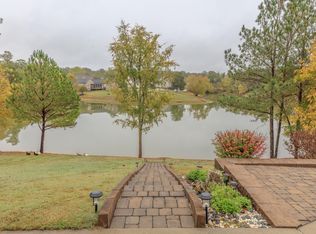 514 Ginger Lake Dr, Rock Spring, GA 30739
