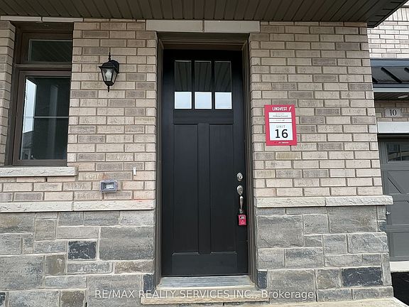 3rd image of 10 Molnar Cres