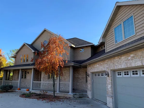 1297 S Sedona Cir, Oneida, WI 54155