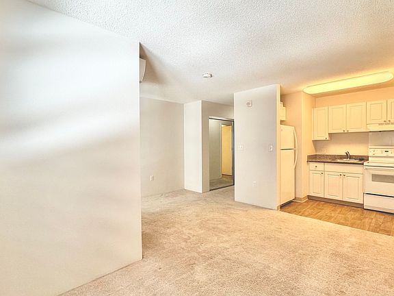 5th image of 801 South St APT 305
