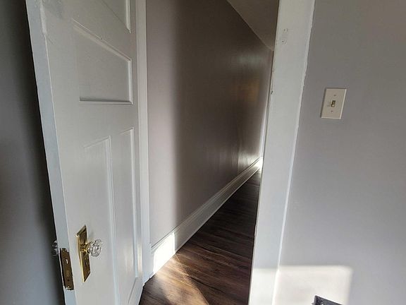 3rd image of 69 Bartley Ave #69