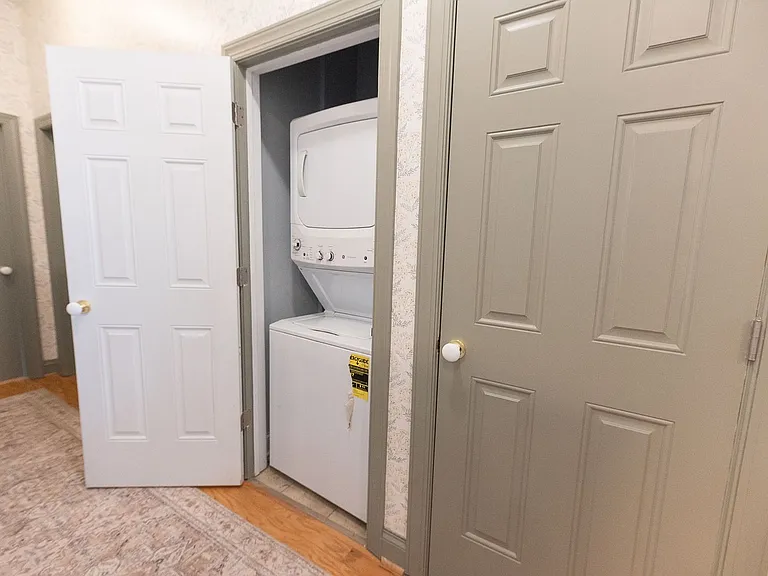 360 S Elm St #211 — Photo 20