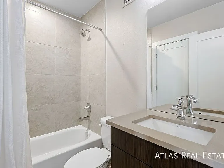 4132 E 35th Ave — Photo 15