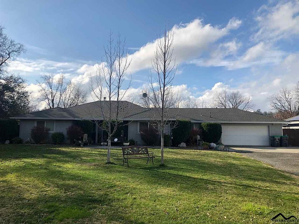 1st image of 21945 Parkway Dr
