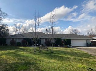 21945 Parkway Dr, Red Bluff, CA 96080