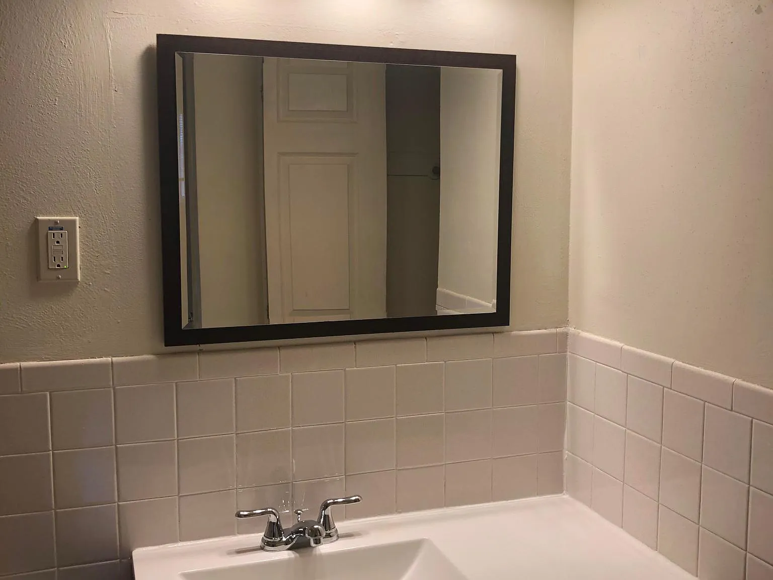 2 bed, 1200 sqft, $1,075 — Photo 4