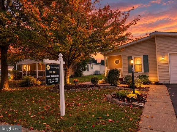 49 Canary Rd, Sellersville, PA 18960