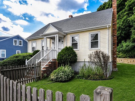 2nd image of 641 Nantasket Ave