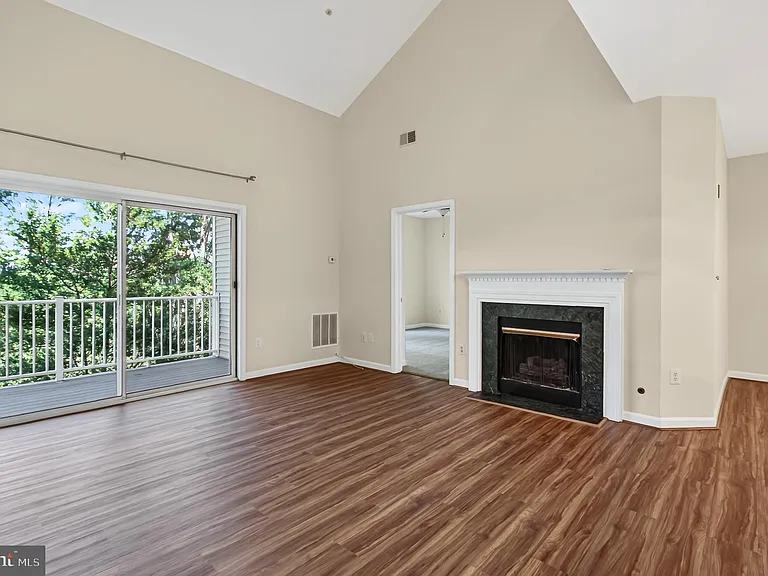 11314 Westbrook Mill Ln #302 — Photo 18