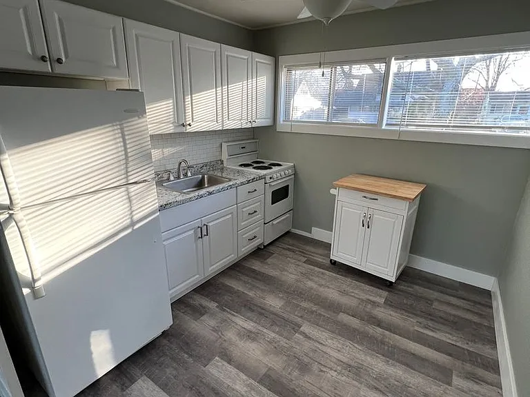 15 Catalpa Ln — Photo 3