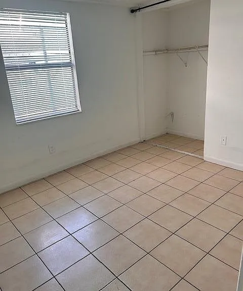 1214 Highview Rd — Photo 24