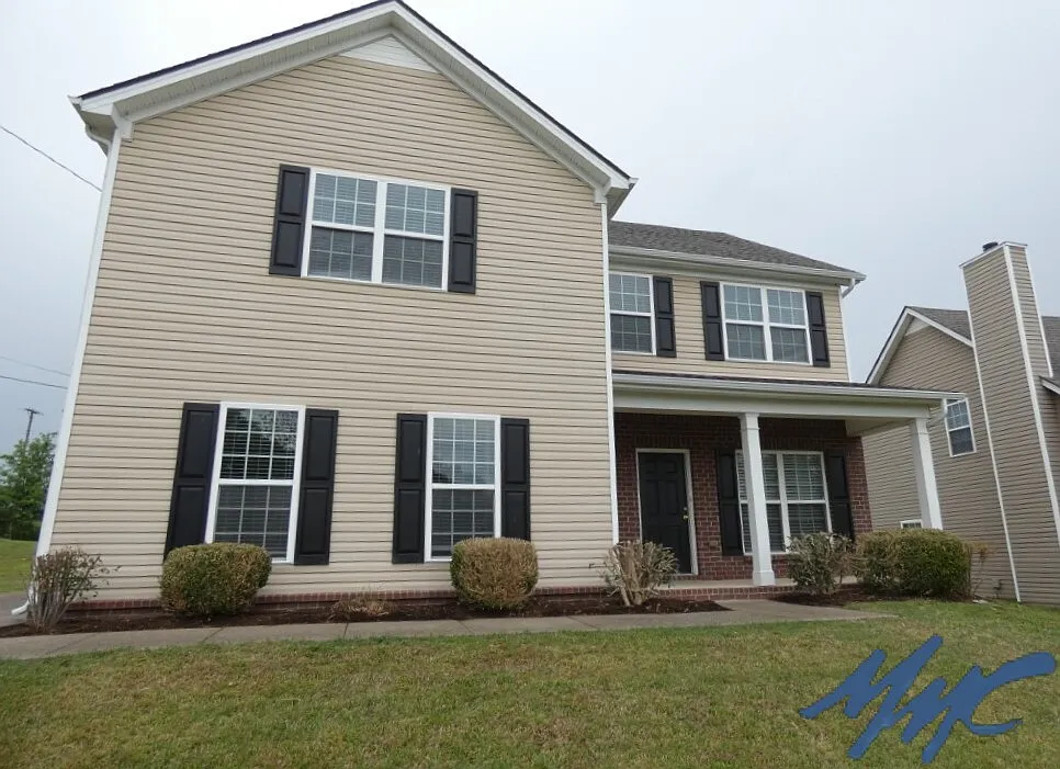 3 bed, 2.5 bath, 2143 sqft, $2,200 — Photo 1