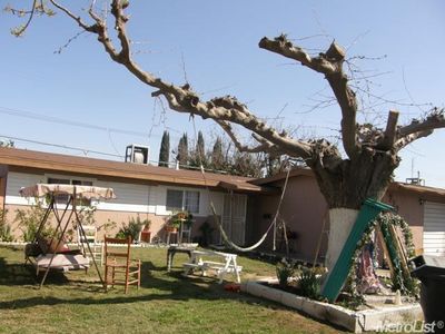 929 Holt Ave, Hanford, CA, 93230