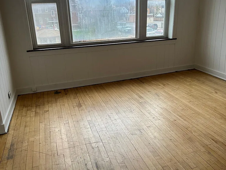 4944 Magoun Ave #2F — Photo 3