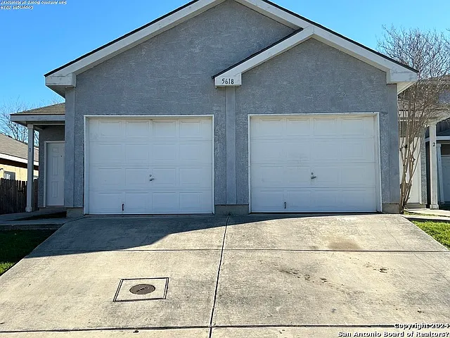 3 bed, 2.0 bath, 1220 sqft, $1,350 — Photo 2