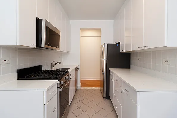 Rented by Siba Management Inc. | media 23