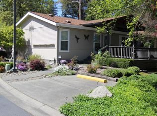 214 NW Creekside Dr, Grants Pass, OR 97526