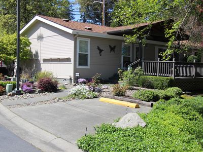 214 NW Creekside Dr, Grants Pass, OR, 97526