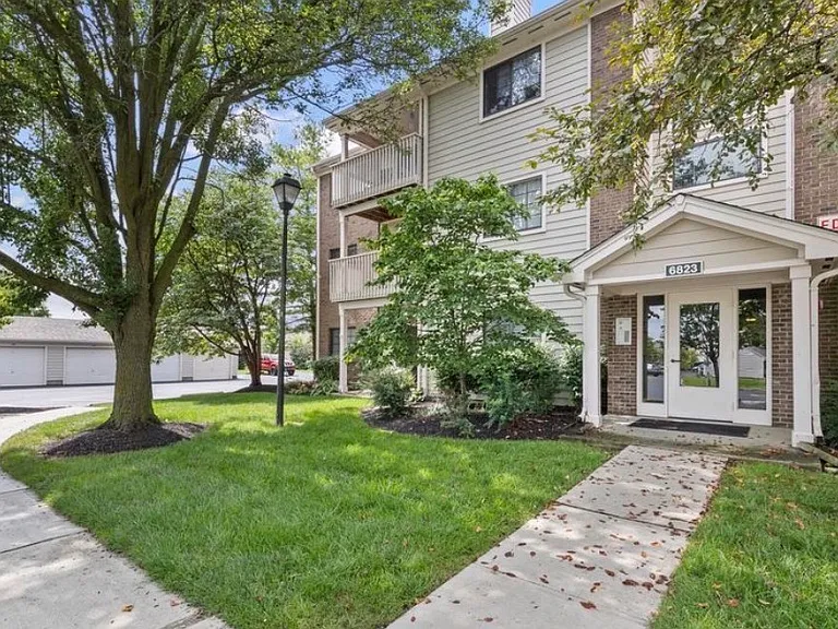 6823 Meadow Creek Dr #309 — Photo 1