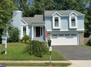 10914 Adare Dr, Fairfax, VA 22032