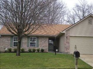 11467 Songbird Ln, Fishers, IN