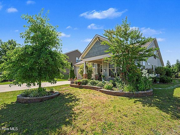 2nd image of 123 Carbone Lane