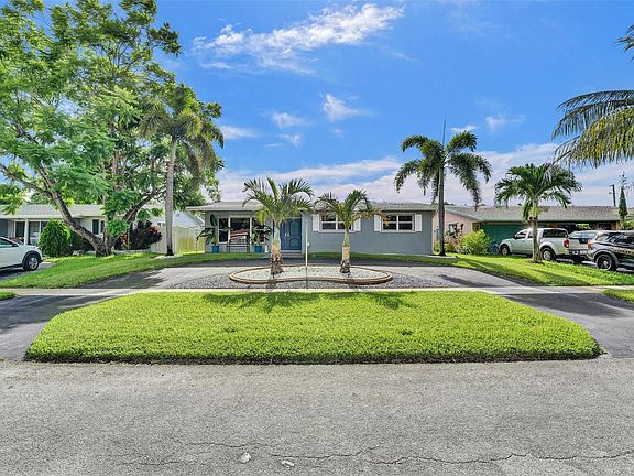 3rd image of 1931 N 51st Avenue