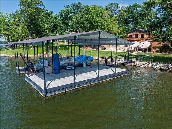 4th image of 588 Lake Viking Ter