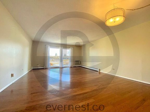 2nd image of 710 S Alton Way Unit 4A