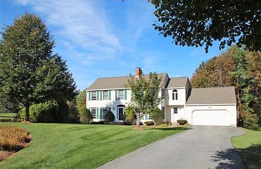 1st image of 3 Upland Ln