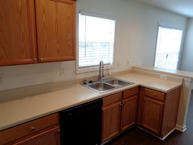 705 Parc River Blvd — Photo 3