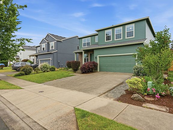 3rd image of 2536 Edgewater Dr