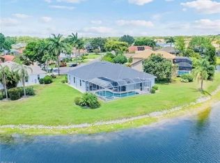 6688 Huntley Ln S, Naples, FL 34104