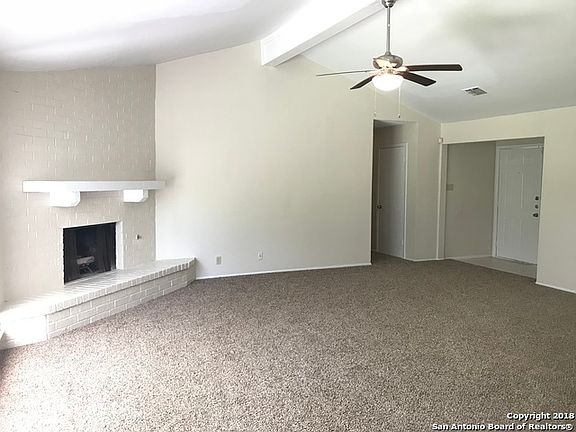 3rd image of 7514 Ledgebrook Dr